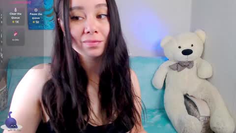 Snapshot of alinaxrose chatting on 12-03-24, 03:30 AlinaXRose online show from 12-03-24, 03:30