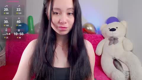 Snapshot of alinaxrose chatting on 02-25-25, 04:35 AlinaXRose online show from 02-25-25, 04:35