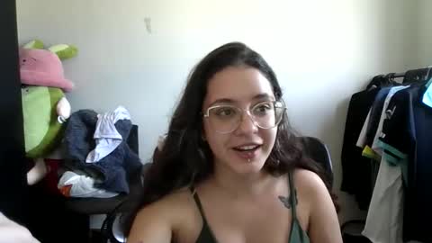 Aline online show from 05-26-26, 01:40