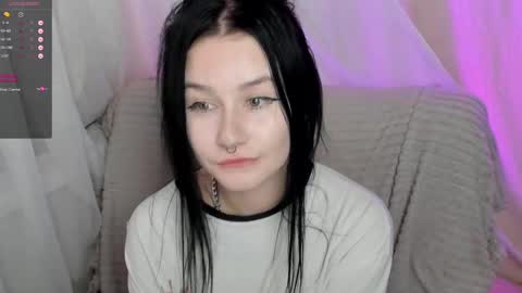 Aline Greeeen online show from 02-27-25, 11:20