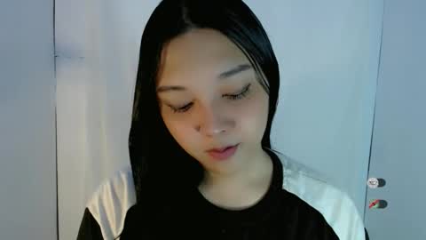 Shanti xhey online show from 04-19-26, 08:55
