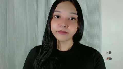 Snapshot of alisa_sexmachine chatting on 06-11-26, 11:19 call me TRISHA online show from 06-11-26, 11:19