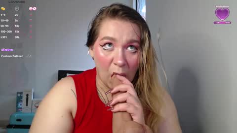 Snapshot of alisa_u chatting on 10-17-25, 08:55 alisa_u online show from 10-17-25, 08:55