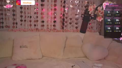 Alisarogs online show from 02-21-25, 09:54