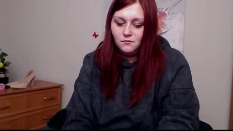 Snapshot of alisawoods_ chatting on 03-02-26, 01:40 Alisa online show from 03-02-26, 01:40