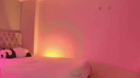 Snapshot of alisha_olsen_ chatting on 09-09-25, 05:29 alisha_olsen_ online show from 09-09-25, 05:29