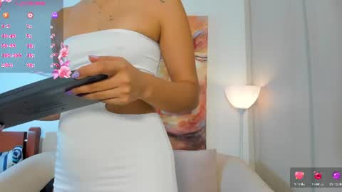 Snapshot of alishaindia chatting on 06-13-26, 04:05 Alisha online show from 06-13-26, 04:05