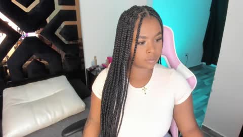 Snapshot of alisharogerrs chatting on 03-08-25, 07:31 Alisha online show from 03-08-25, 07:31