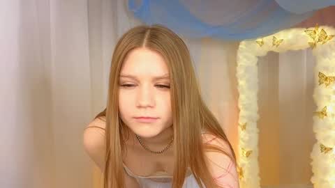 Alisia online show from 01-21-25, 07:04