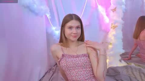 Alisia online show from 10-10-25, 09:30