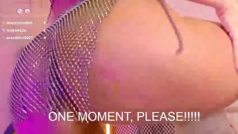 Snapshot of alison_collins_ chatting on 11-22-25, 10:09 Alison online show from 11-22-25, 10:09