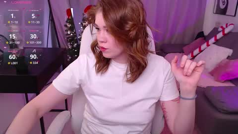 Snapshot of alison_doody chatting on 12-17-25, 07:36 Alison online show from 12-17-25, 07:36