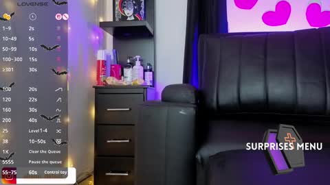 Snapshot of alison_wynter chatting on 02-15-26, 07:51 alison_wynter online show from 02-15-26, 07:51