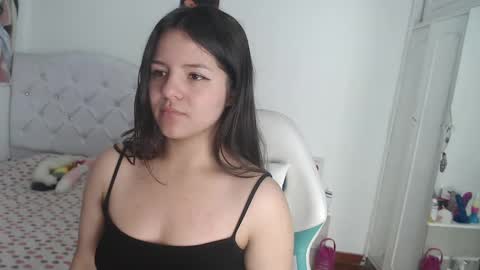 Snapshot of alissa_morrison chatting on 10-12-25, 02:10 alissa_morrison online show from 10-12-25, 02:10