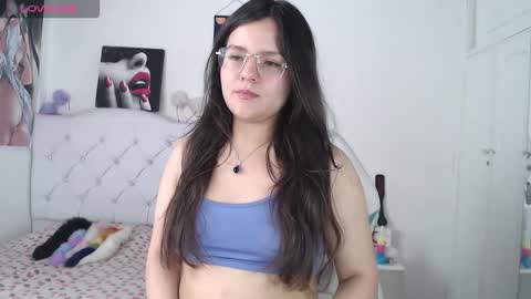 Snapshot of alissa_morrison chatting on 11-30-25, 04:22 alissa_morrison online show from 11-30-25, 04:22