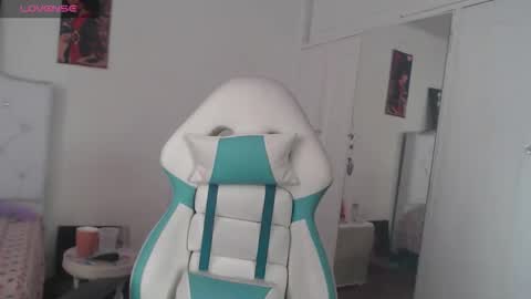 Snapshot of alissa_morrison chatting on 01-14-26, 05:51 alissa_morrison online show from 01-14-26, 05:51