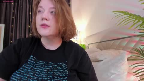 Snapshot of alissa_styles chatting on 02-02-25, 03:17 Alissa online show from 02-02-25, 03:17