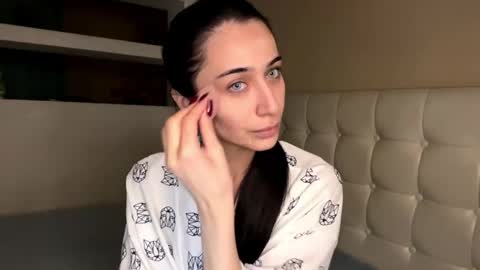 Snapshot of alissadreams chatting on 03-02-25, 02:54 Alissa online show from 03-02-25, 02:54