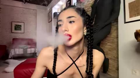 Snapshot of alissadreams chatting on 10-12-25, 03:22 Alissa online show from 10-12-25, 03:22