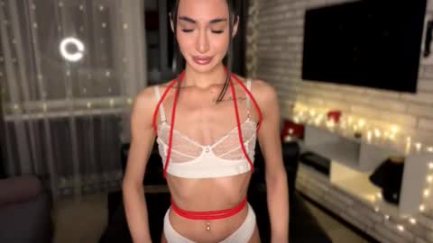 Snapshot of alissadreams chatting on 11-01-25, 08:33 Alissa online show from 11-01-25, 08:33