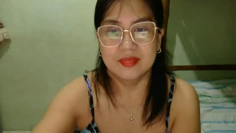 Snapshot of alissalove18 chatting on 06-27-26, 09:20 alissalove18 online show from 06-27-26, 09:20