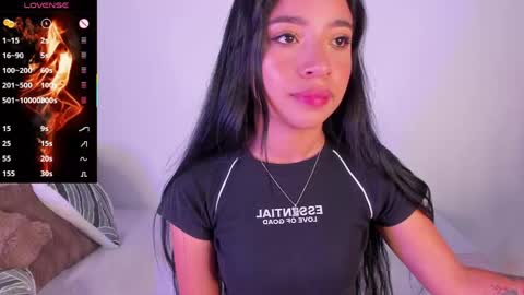 Snapshot of alissarose_1 chatting on 04-30-26, 01:12 alissarose_1 online show from 04-30-26, 01:12