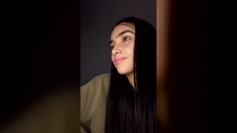 Alisson369  online show from 06-25-26, 09:47