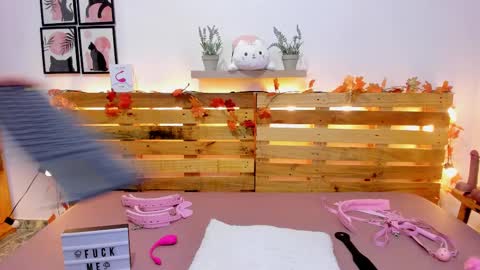 Alisson  online show from 02-23-25, 10:06