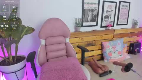 Alisson  online show from 11-09-25, 08:40