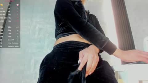 Snapshot of alisson_steelersexy chatting on 06-13-26, 08:40 Alison Steeler online show from 06-13-26, 08:40