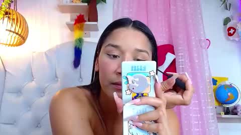 Snapshot of alisson_wiley chatting on 05-20-26, 04:51 alisson online show from 05-20-26, 04:51