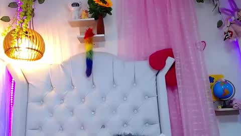 Snapshot of alisson_wiley chatting on 05-26-26, 06:42 alisson online show from 05-26-26, 06:42