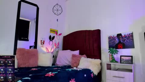 Snapshot of alisson_zafiro chatting on 02-10-25, 12:18 Alisson IG alisson zafiro27 online show from 02-10-25, 12:18