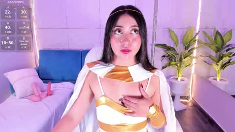 Alisson online show from 10-31-25, 05:14