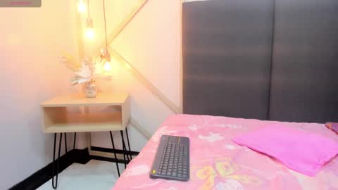 Snapshot of alissonmartin chatting on 02-26-25, 03:41 alissonmartin online show from 02-26-25, 03:41