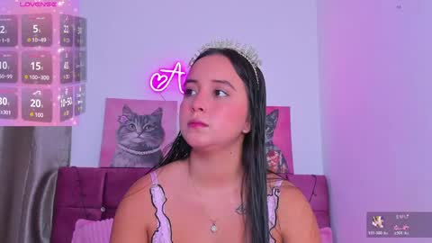 Snapshot of alissonsweet18_ chatting on 05-22-26, 11:49 Alisson online show from 05-22-26, 11:49
