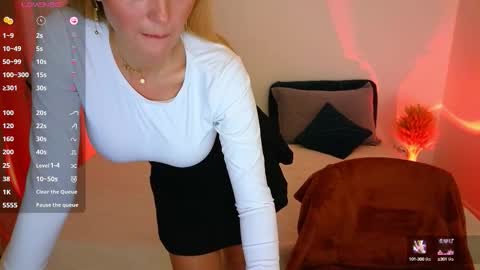 alisssarose online show from 10-10-25, 09:36