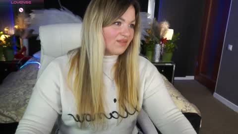 alissyagrayy online show from 04-11-26, 01:15