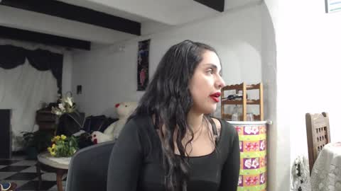 Alix online show from 03-10-25, 01:12