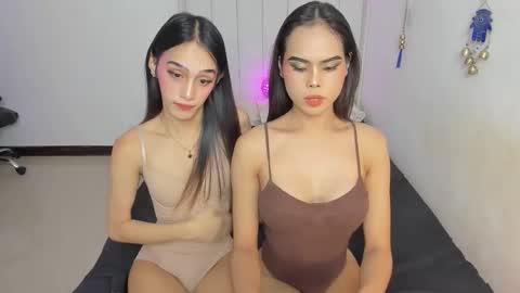 Snapshot of aliyah_bucks chatting on 10-10-25, 08:02 hello your lovely ALIYAH online show from 10-10-25, 08:02
