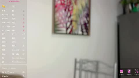 A CUTE GIRL NAME ALIYAH online show from 04-20-26, 12:57