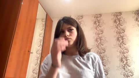 Snapshot of alizavigneau chatting on 04-03-26, 12:25 Alice online show from 04-03-26, 12:25