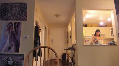 Alize Zaide online show from 09-20-25, 04:30