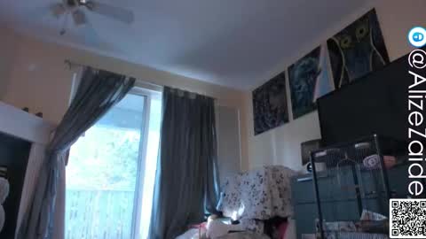 Alize Zaide online show from 11-04-25, 09:47