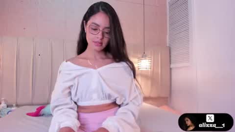 alizza_ online show from 07-13-26, 11:46