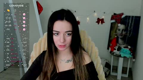 Snapshot of allana_dream chatting on 01-05-25, 01:15 Allana online show from 01-05-25, 01:15