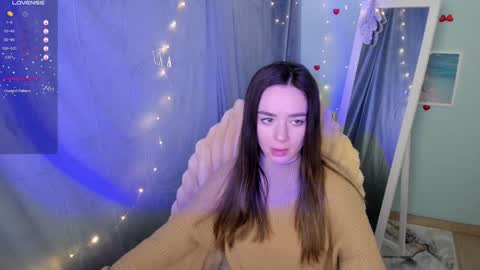 Snapshot of allana_dream chatting on 02-05-25, 11:12 Allana online show from 02-05-25, 11:12