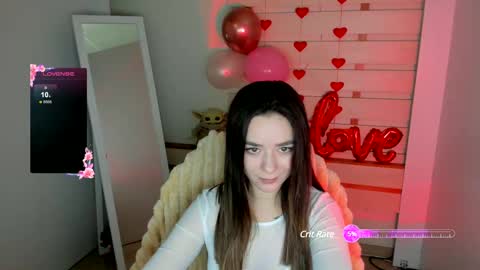 Snapshot of allana_dream chatting on 02-14-25, 07:28 Allana online show from 02-14-25, 07:28