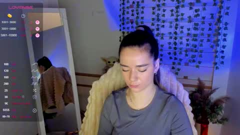 Snapshot of allana_dream chatting on 09-27-25, 07:02 Allana online show from 09-27-25, 07:02