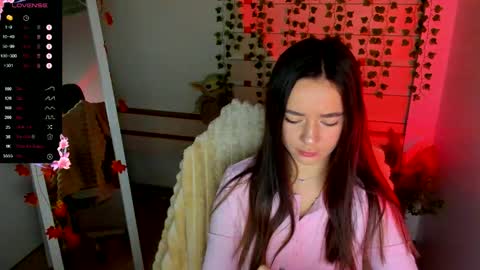 Snapshot of allana_dream chatting on 10-12-25, 06:45 Allana online show from 10-12-25, 06:45